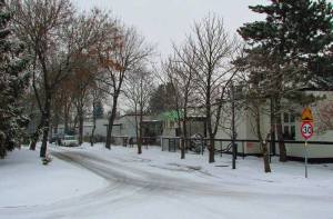 Eksperymentalna kolonia atrialnych domów architektów w Warszawie - ulica Orężna.