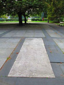 Fundament pod Łuk Zwycięstwa.