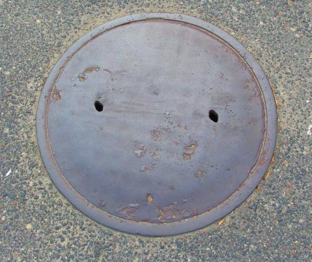 Tędy wchodzili łącznicy.