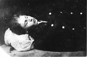 Zdjęcie Michała Landego zrobione po zgonie w Szpitalu Świętego Rocha.