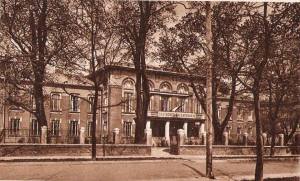 Aleja Szucha 29. W tym budynku mieściło się Kasyno Gry.