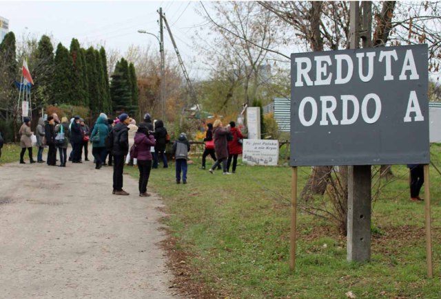Redutę Ordona zwiedzaliśmy jesienią 2016 roku.