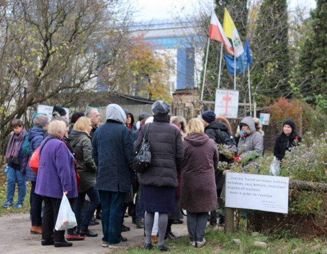 Redutę Ordona zwiedzaliśmy jesienią 2016 roku.